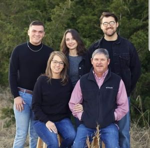 Meet your Posher, Becky